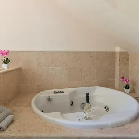 La Perla, * Μπελάτζιο